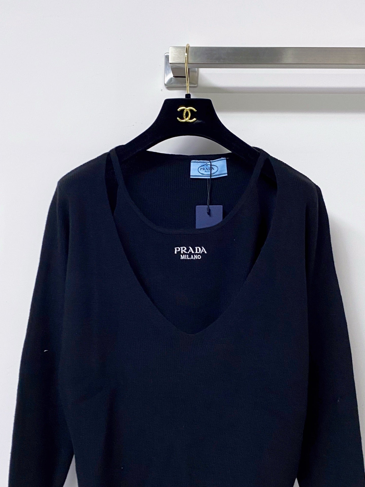 PRADA 26S V-NECK LAYERED KNIT SWEATER 1066