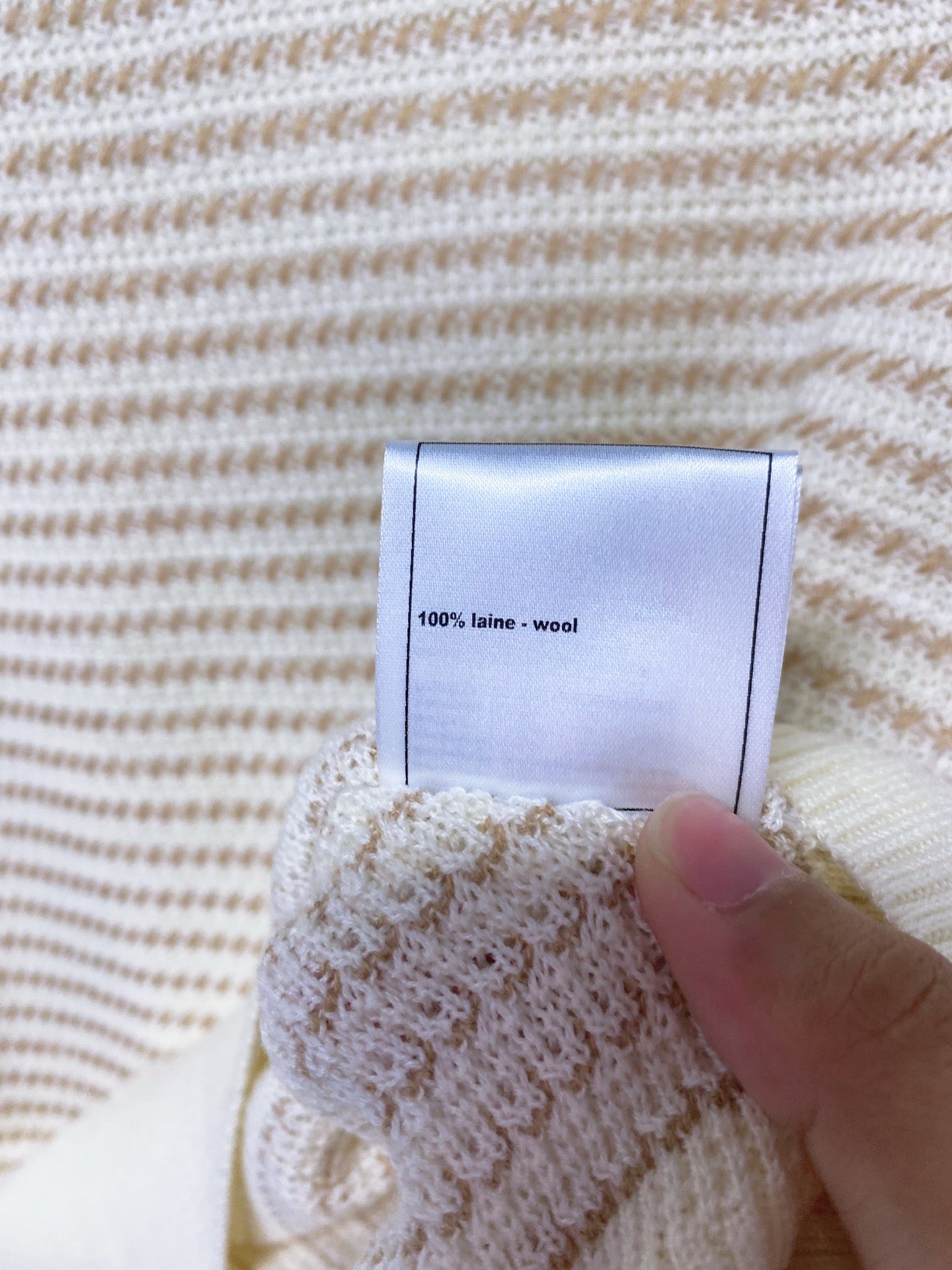 CHANEL 26S CREW-NECK KNIT SWEATER 1749