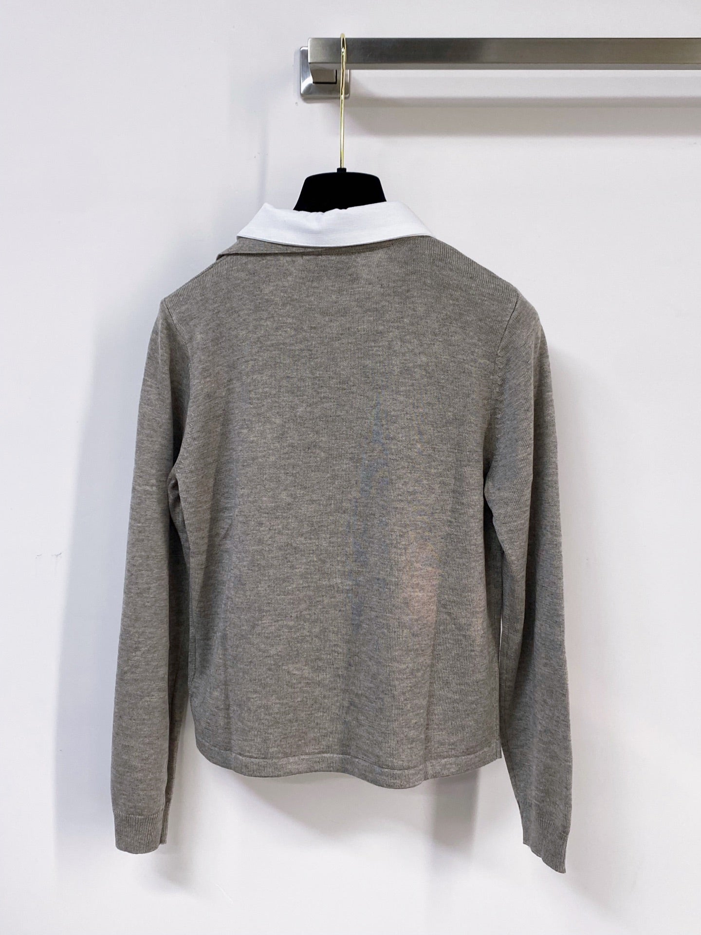 PRADA 26S V-NECK KNIT TOP WITH SHIRT COLLAR 1314