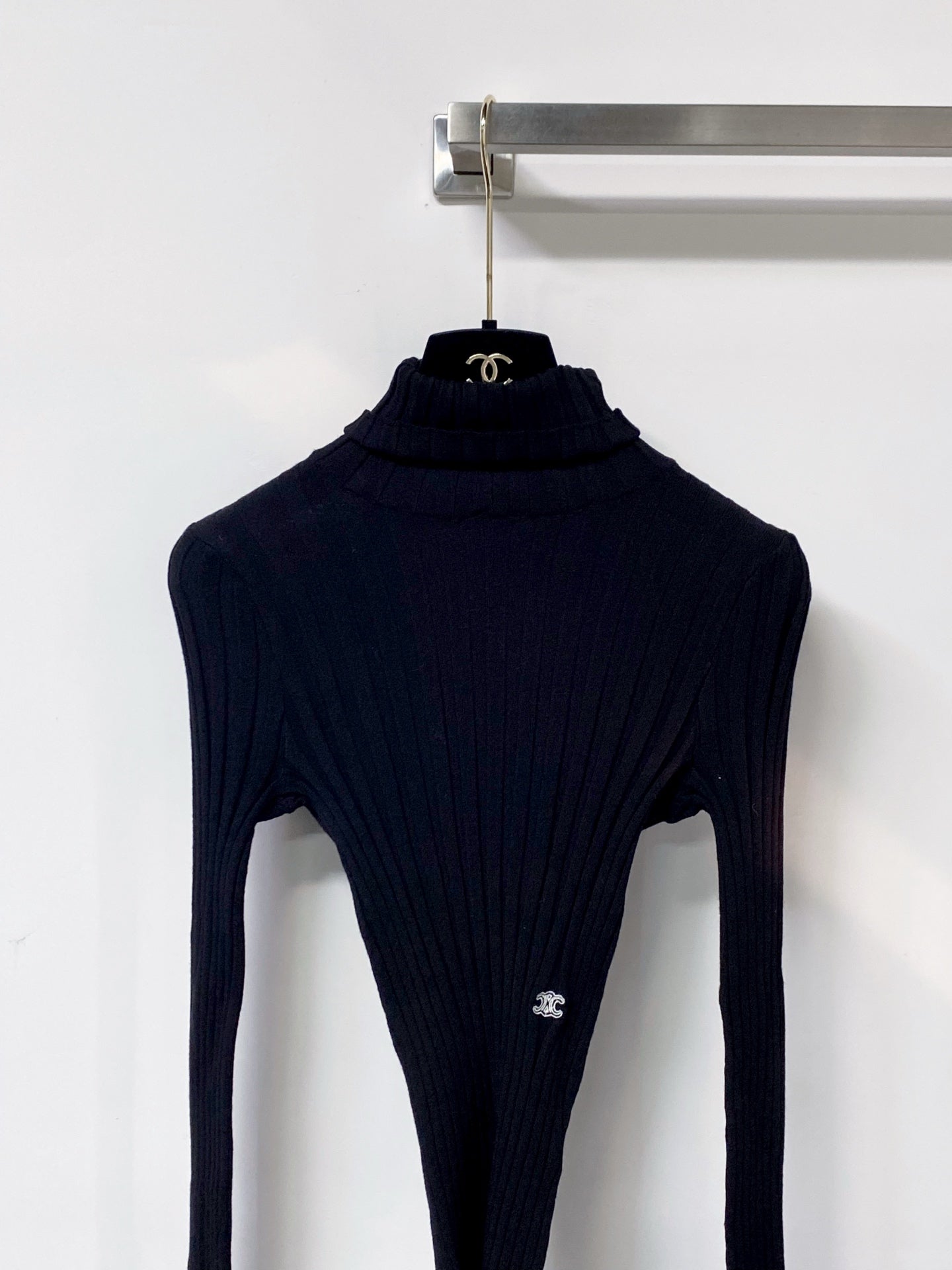 CELINE 26S TURTLENECK KNIT TOP 613