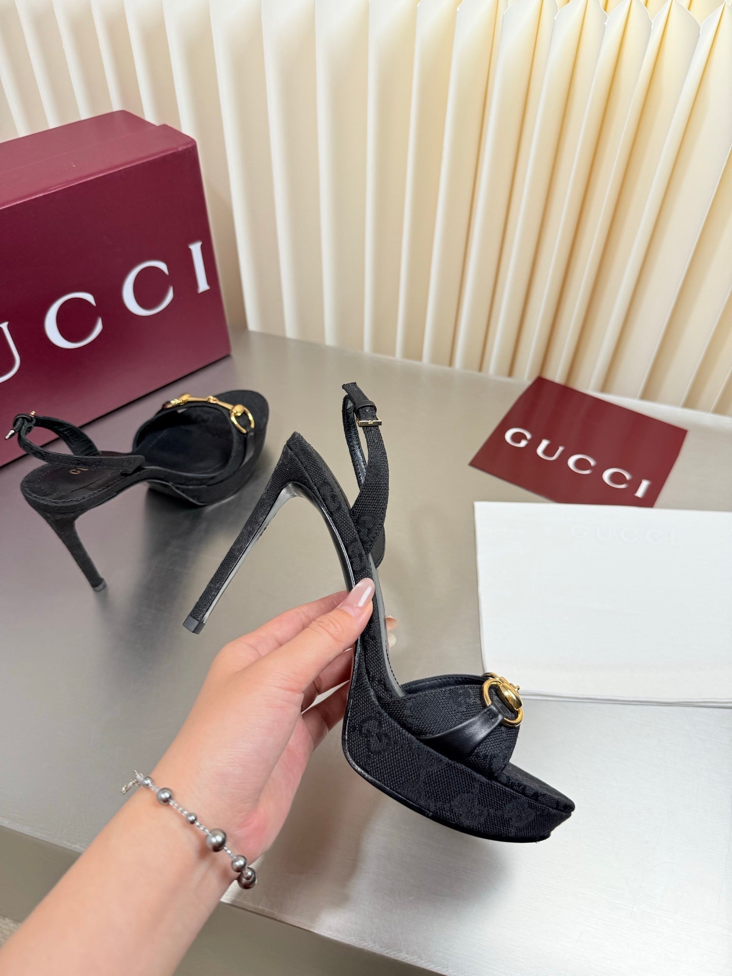 GUCCI 26S SLINGBACK PUMP 105 MM IN BLACK GG CANVAS