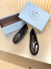 PRADA 26S CLASSIC LOAFERS IN BLACK LAMBSKIN