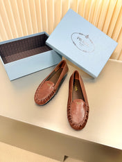 PRADA 26S CLASSIC LOAFERS IN CAMEL BROWN LAMBSKIN