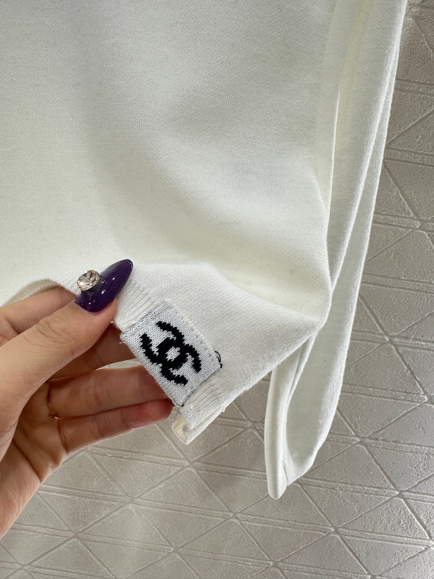 CHANEL 25S HIGH-NECK PULLOVER SWEATER 351