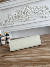 HM 26S KELLY MINI 22MM IN MILKY WHITE CROC EMBOSSED CALFSKIN SILVER KELLY BUCKLE