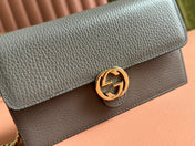 INTERLOCKING WOC 20 IN GRAY GRAINY CALFSKIN GOLD HARDWARE