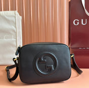 BLONDIE SMALL SHOULDER BAG 21 IN BLACK SMOOTH CALFSKIN
