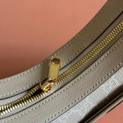 GG SUPREME SHOULDER BAG 22 CREAM IN CANVAS GOLD HARDWARE