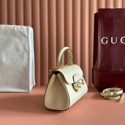 GUCCI 25S HORSEBIT 1955 MEDIUM SHOULDER BAG 22 CM IN CREAM WHITE CALFSKIN WITH GOLD HARDWARE