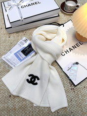 CHANEL 25S SCARF 175 IN WOOL 991923
