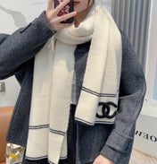 CHANEL 25S SCARF 175 IN CASHMERE 932236