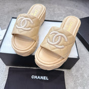 WEDGE HEELS IN BEIGE CALFSKIN QUILTED