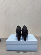 PRADA 26S SQUARE TOE HIGH HEELS 85MM IN BLACK SUEDE WITH LOGO