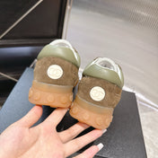 CHANEL 26S LOW TOP SNEAKERS IN BROWN SUEDE AND GREEN FABRIC WITH RUBBER SOLE