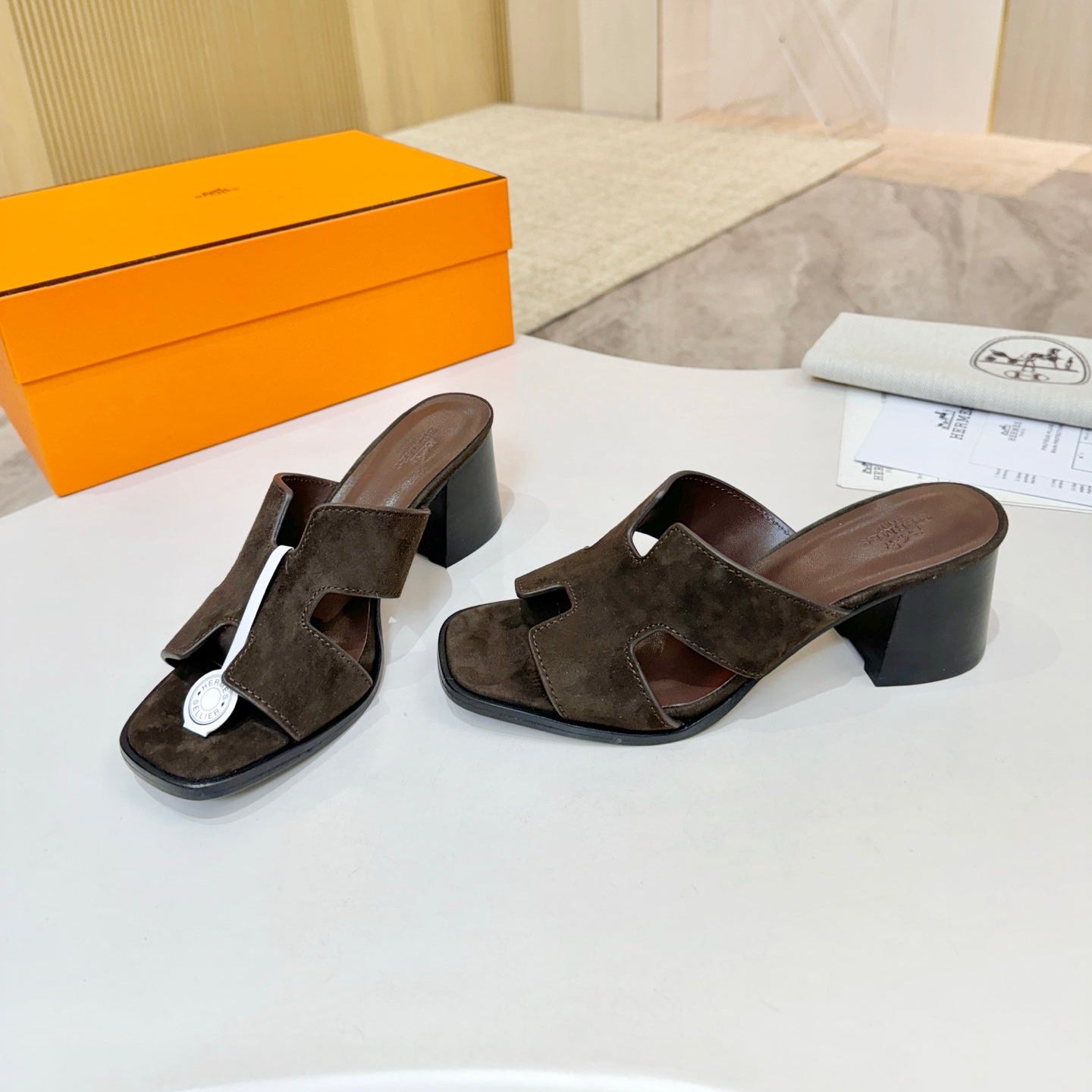 HM 26S HELIA SANDAL 70MM IN DARK BROWN SUEDE