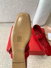 VLOGO LOCKER MARY-JANE BALLERINA IN CRIMSON RED CALFSKIN