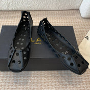 PERFO BALLET FLATS IN BLACK CALFSKIN