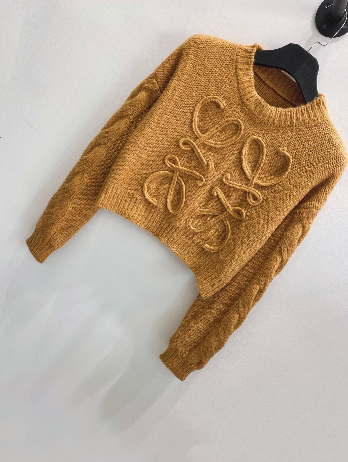 LOEWE 26S CABLE-KNIT SWEATER 621