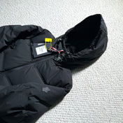 MONCLER 25S DOWN JACKET 424