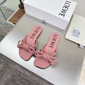 LOEWE 26S FLAMENCO KNOT SANDAL IN PINK CALFSKIN