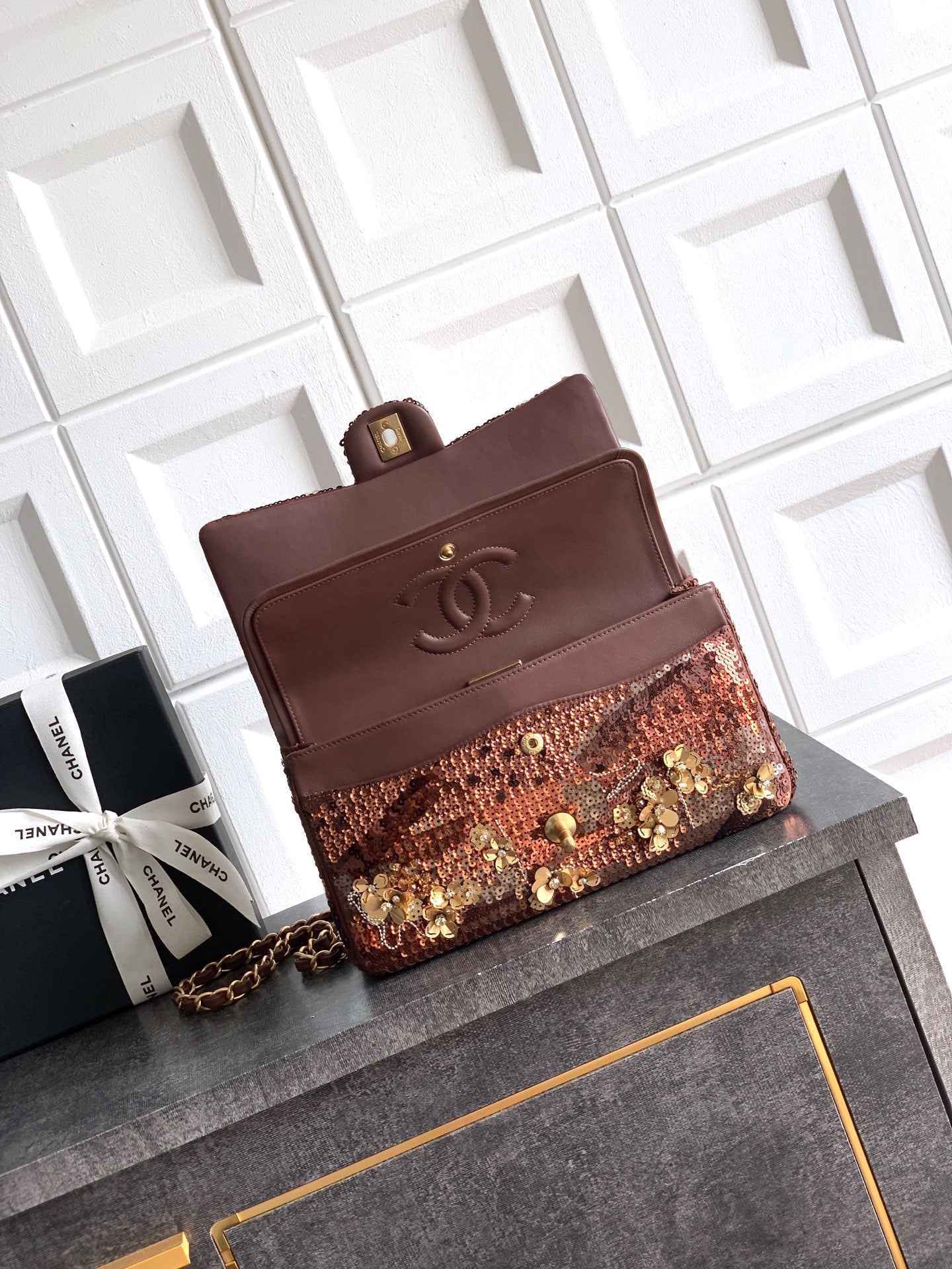 CHANEL 26S CLASSIC FLAP 25 IN BROWN BRONZE SEQUIN GOLD HARDWARE