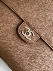 CHANEL 26S SOUPLISSIMO MAXI FLAP 39 IN BROWN GRAINED CALFSKIN SILVER HARDWARE