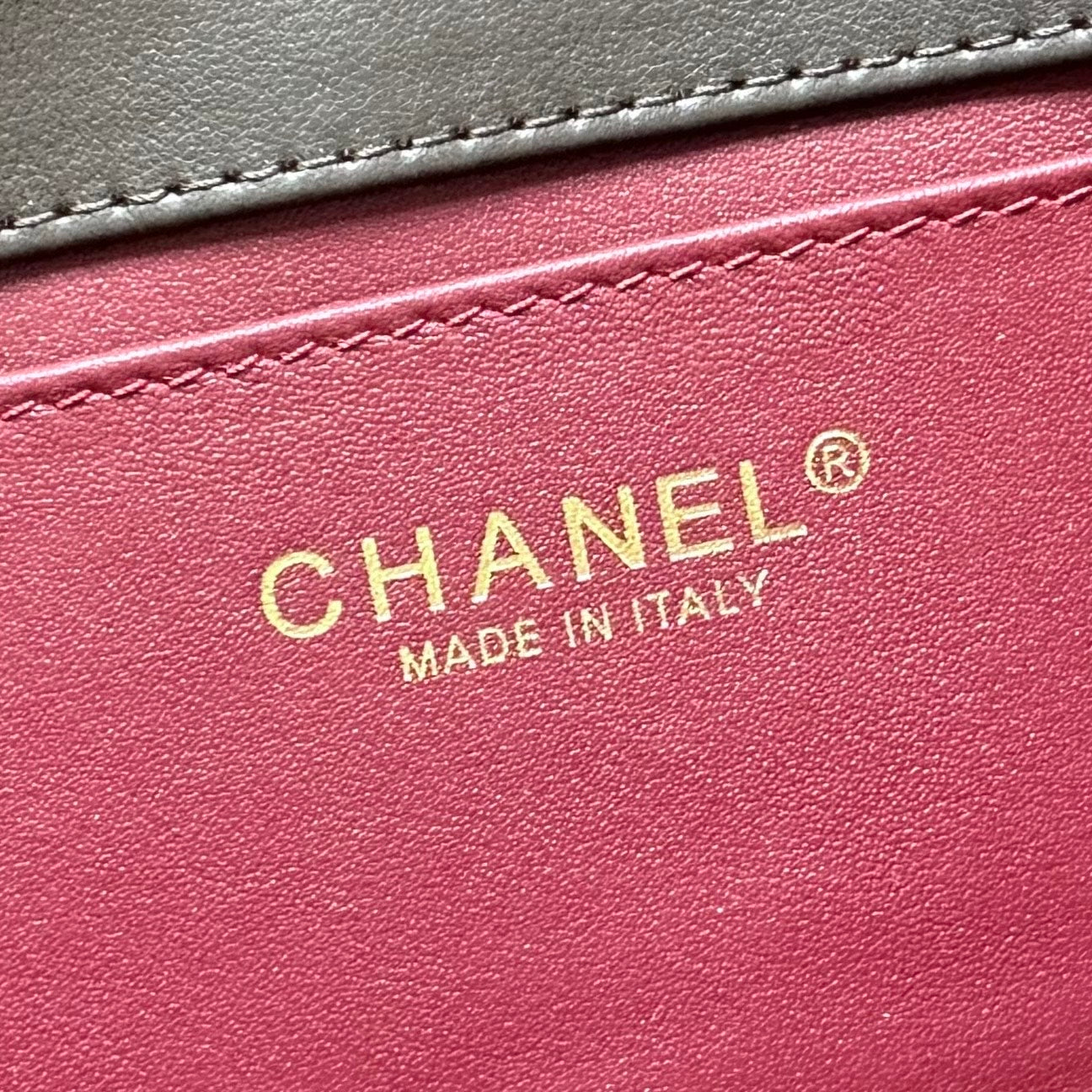 CHANEL 26S FLAP BAG 25 IN DARK BROWN QUILTED SUEDE