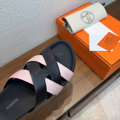 HM 26S KAZIMIR SANDAL IN BLACK CALFSKIN AND PINK FABRIC