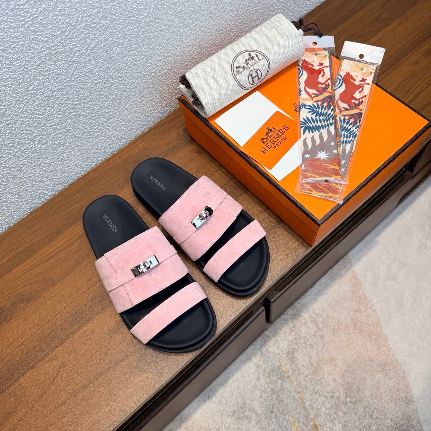 HM 26S KELLY BUCKLE DOUBLE STRAP SANDALS IN PINK SUEDE SILVER HARDWARE