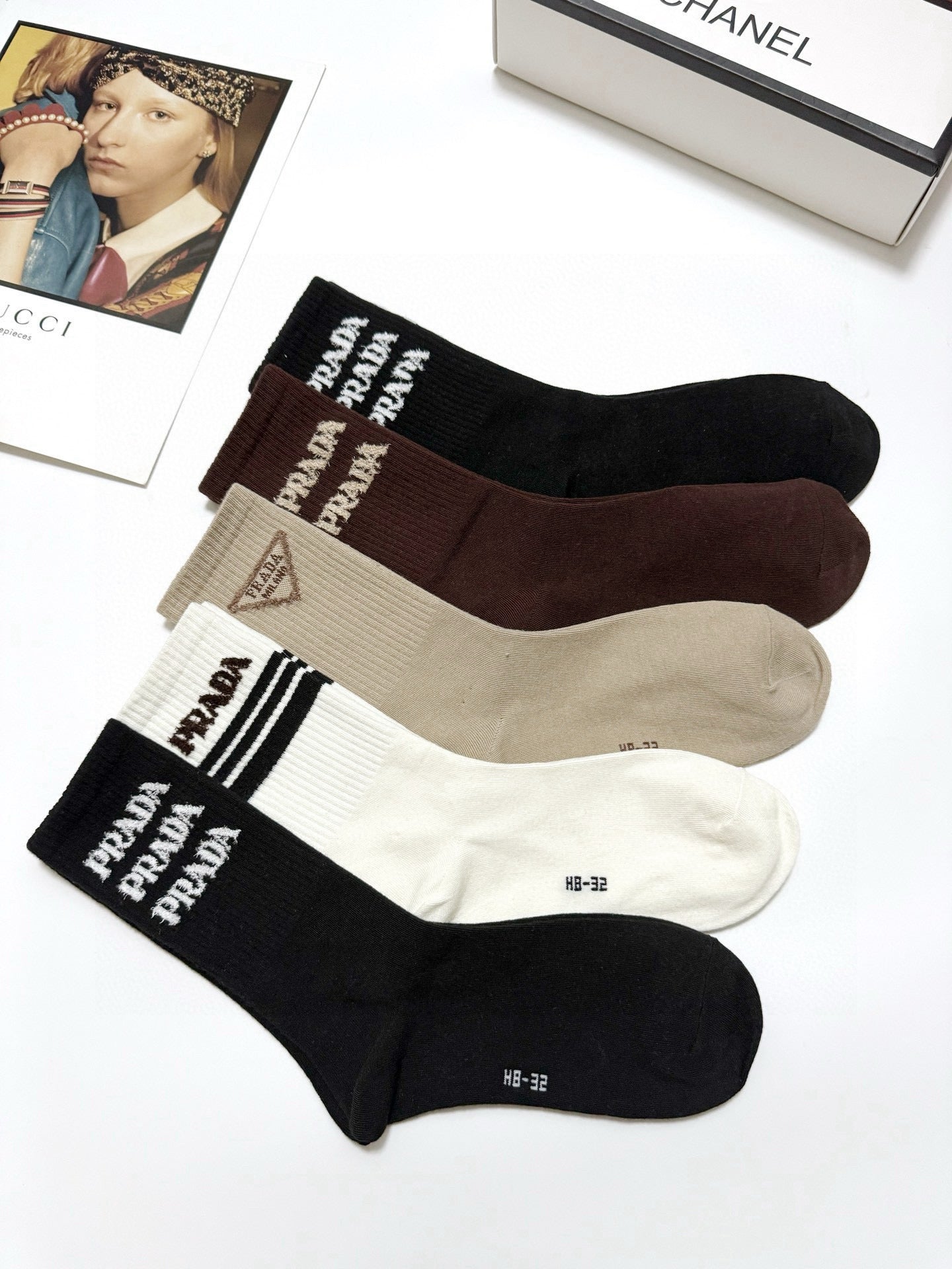 PRADA 26S CREW SOCKS 569329 (1 BOX)