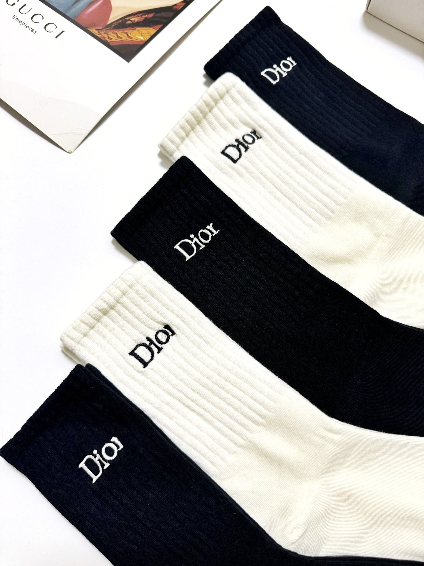 DIOR 26S CREW SOCKS 405366 (1 BOX)