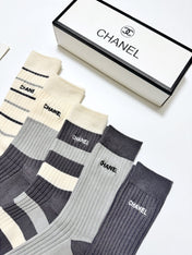 CHANEL 26S CREW SOCKS 405383 (1 BOX)