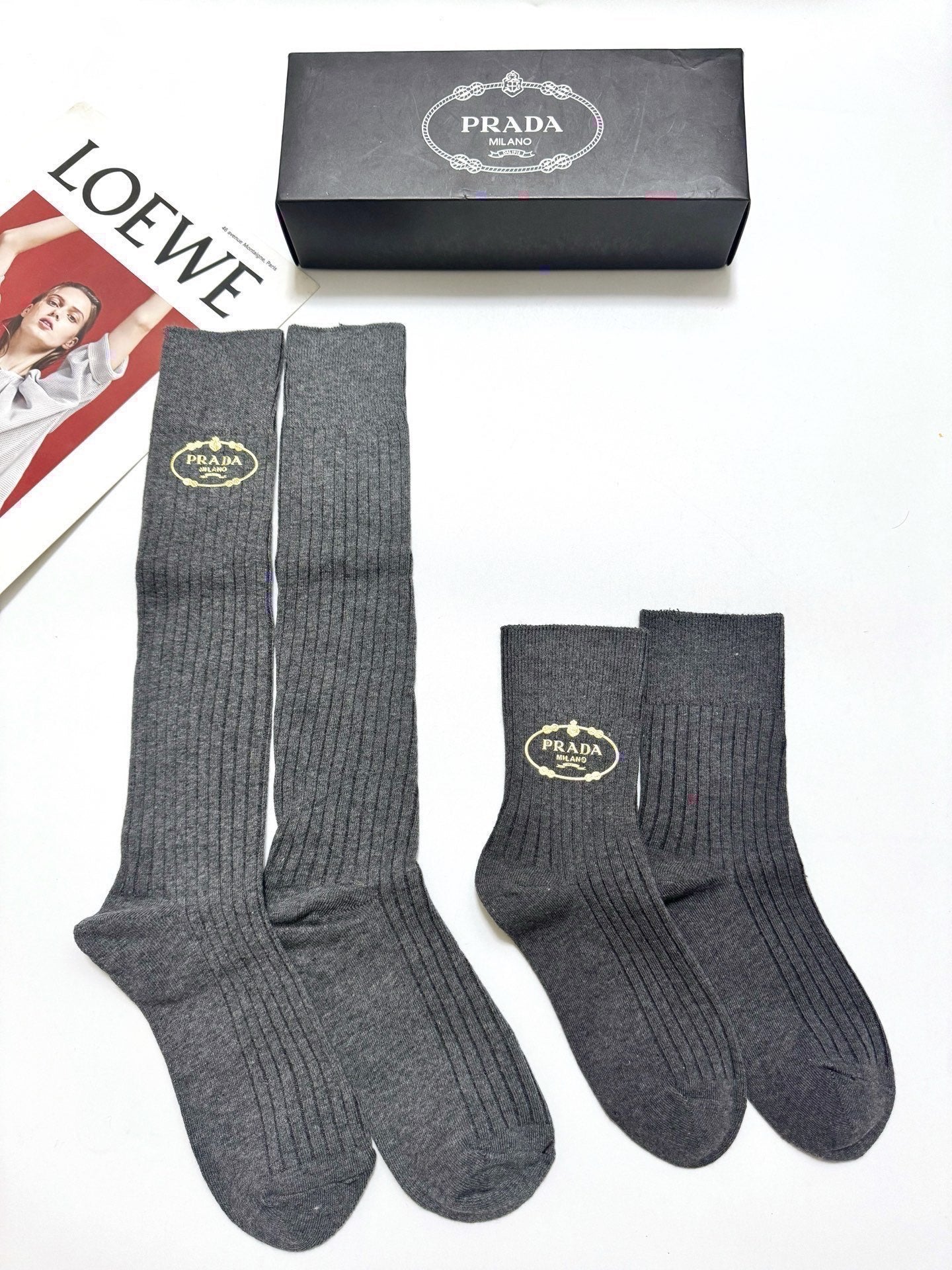 PRADA 26S CREW SOCKS 408722 (1 BOX)