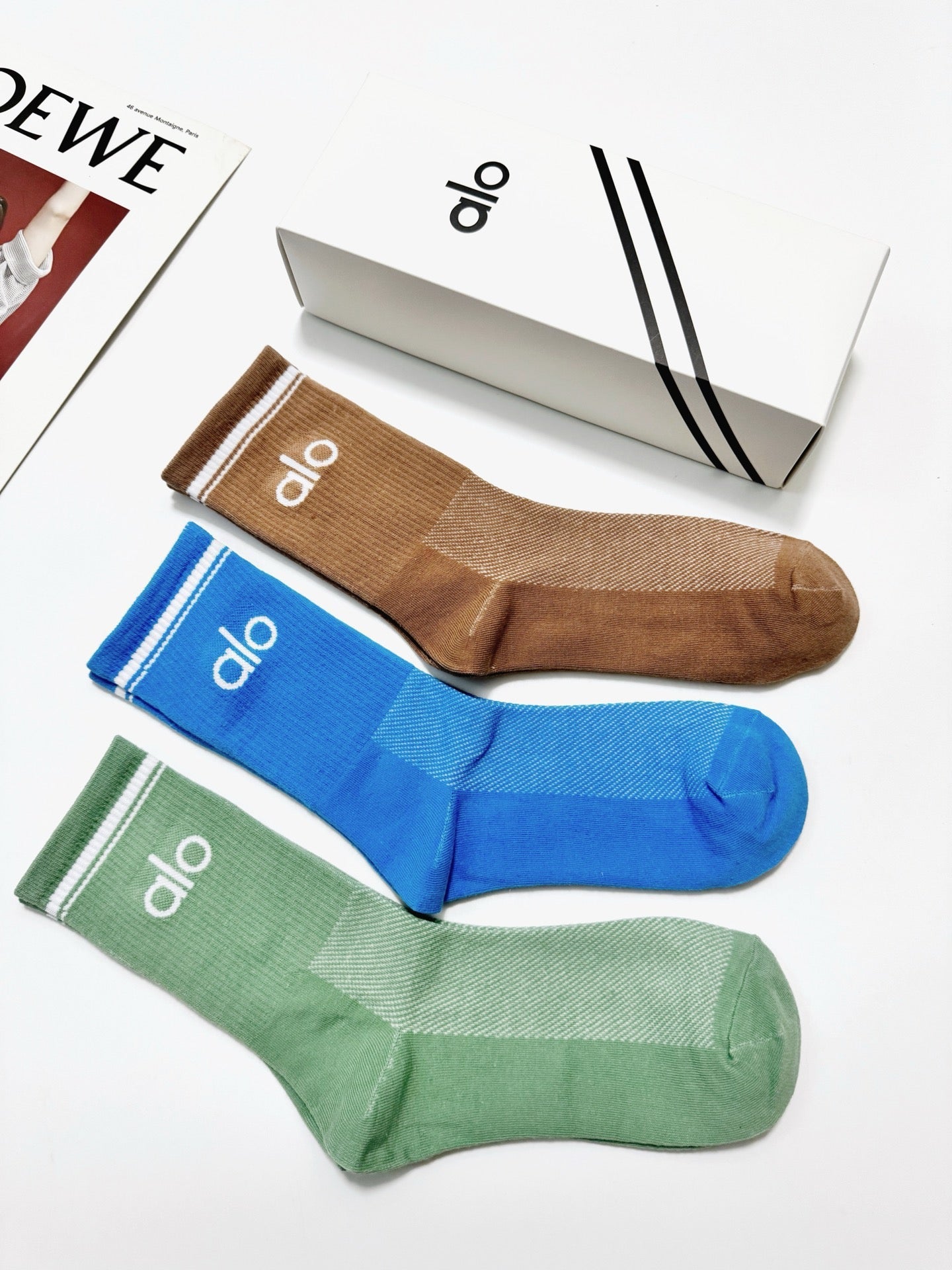 ALO 26S CREW SOCKS 410288 (1 BOX)