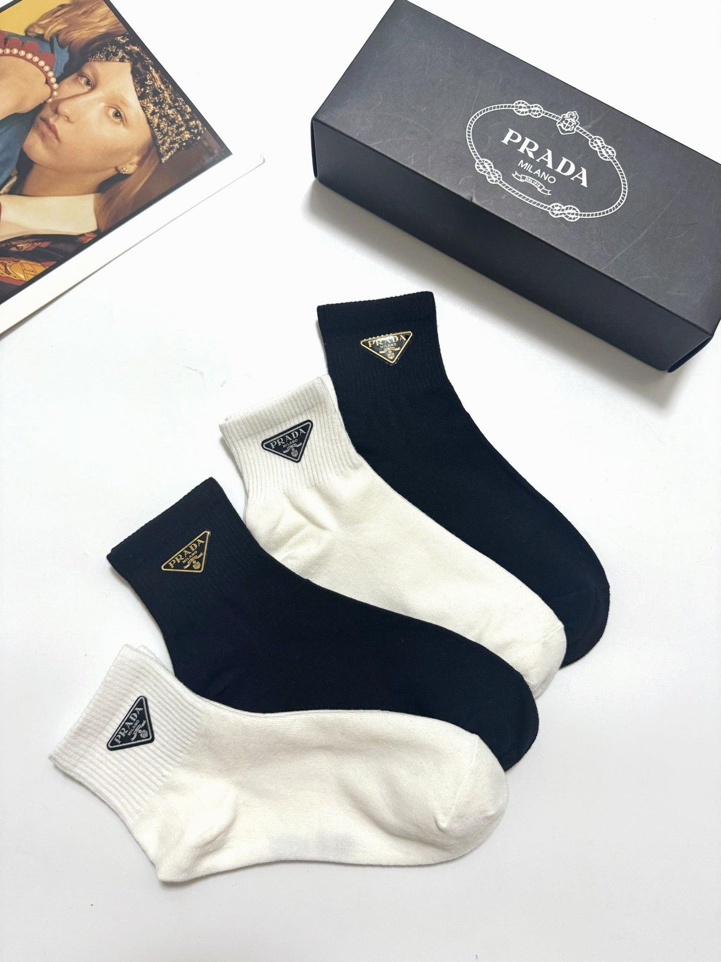 PRADA 26S ANKLE SOCKS 410292 (1 BOX)