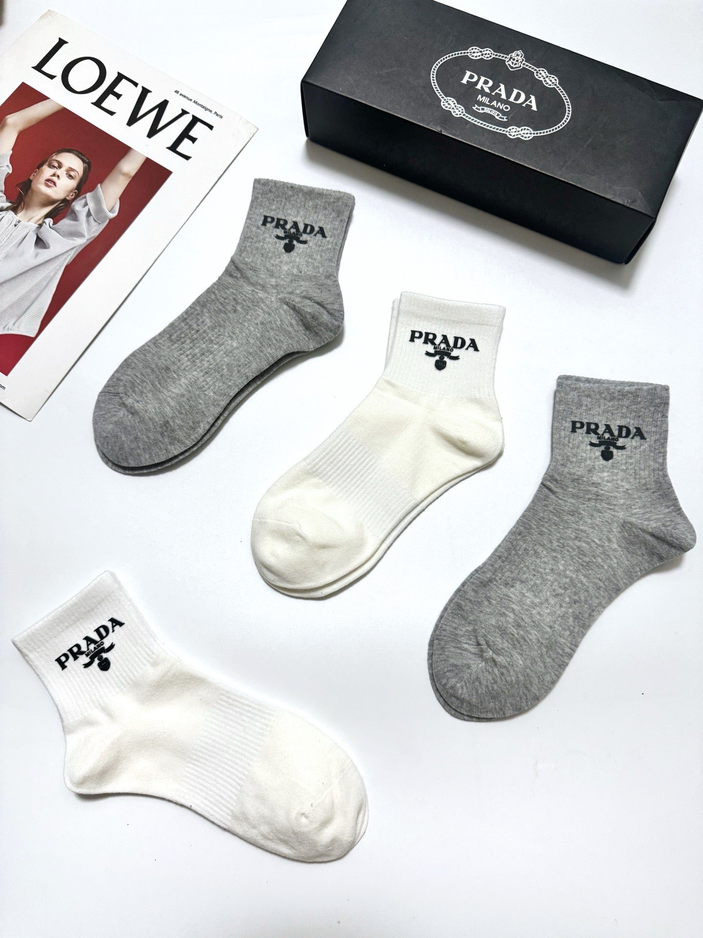 PRADA 26S ANKLE SOCKS 410299 (1 BOX)