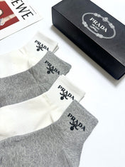 PRADA 26S ANKLE SOCKS 410299 (1 BOX)