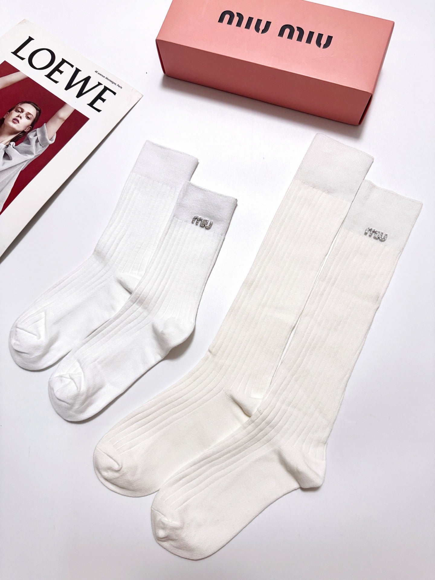 MIUMIU 26S CREW SOCKS 412443 (1 BOX)