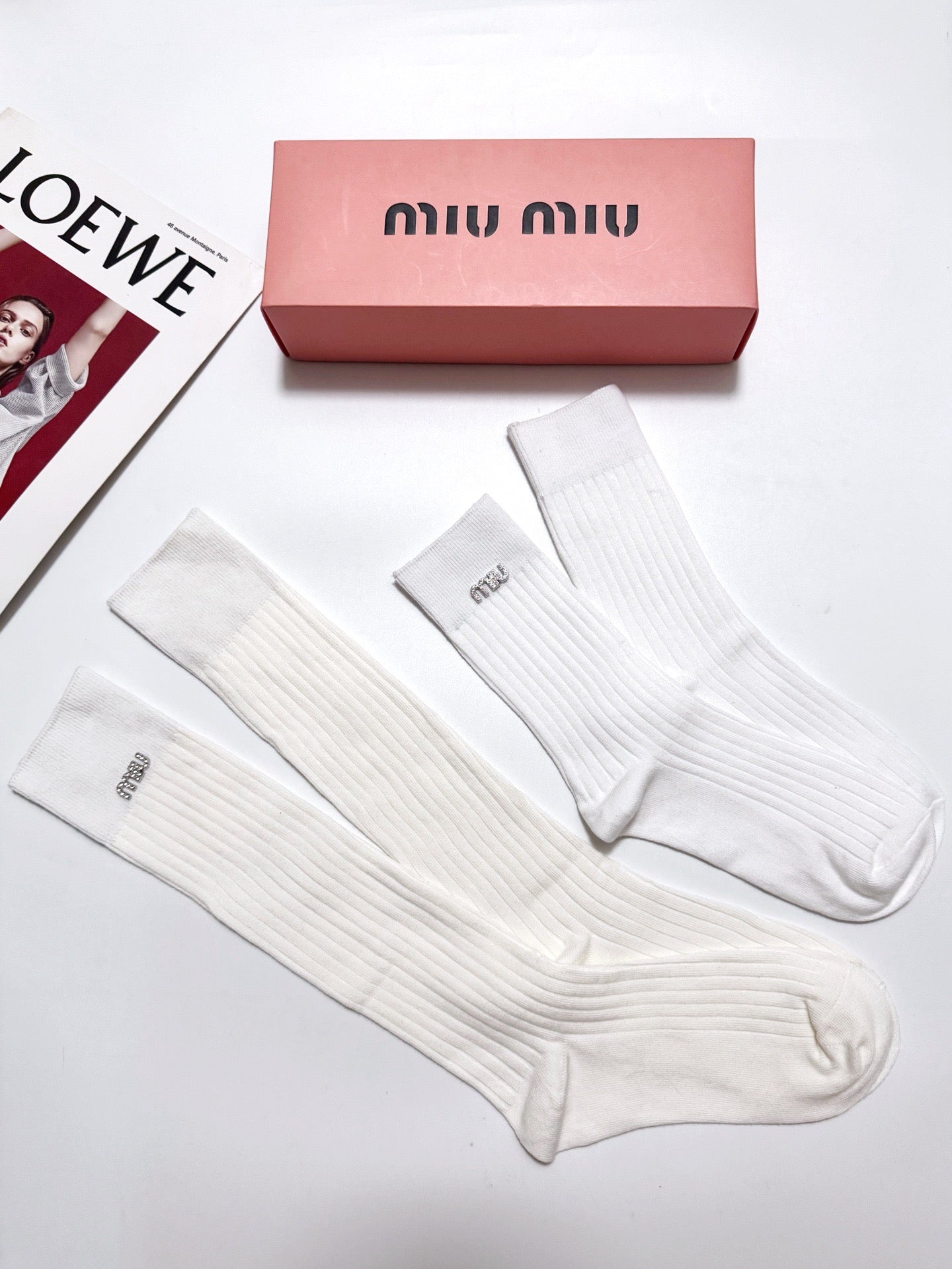 MIUMIU 26S CREW SOCKS 412443 (1 BOX)