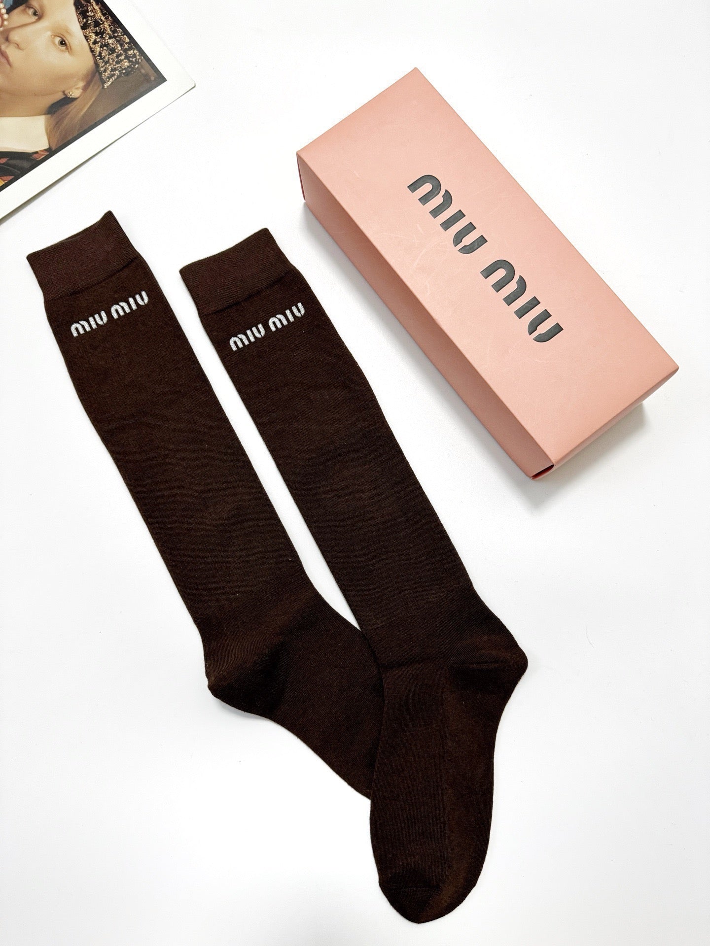 MIUMIU 26S CREW SOCKS 413921 (1 BOX)