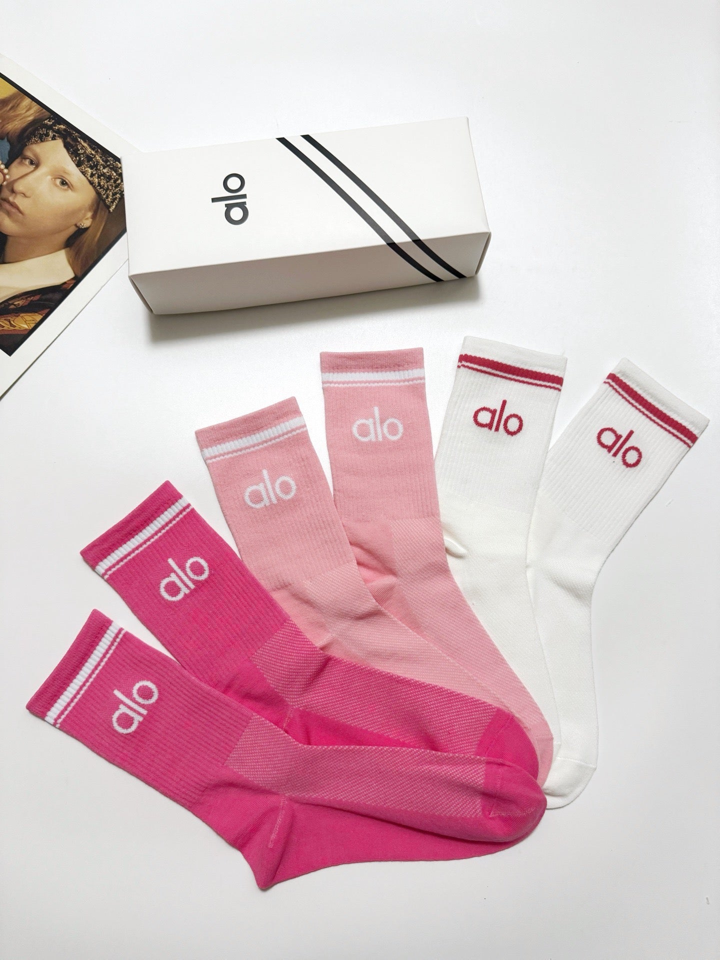 ALO 26S CREW SOCKS 417689 (1 BOX)