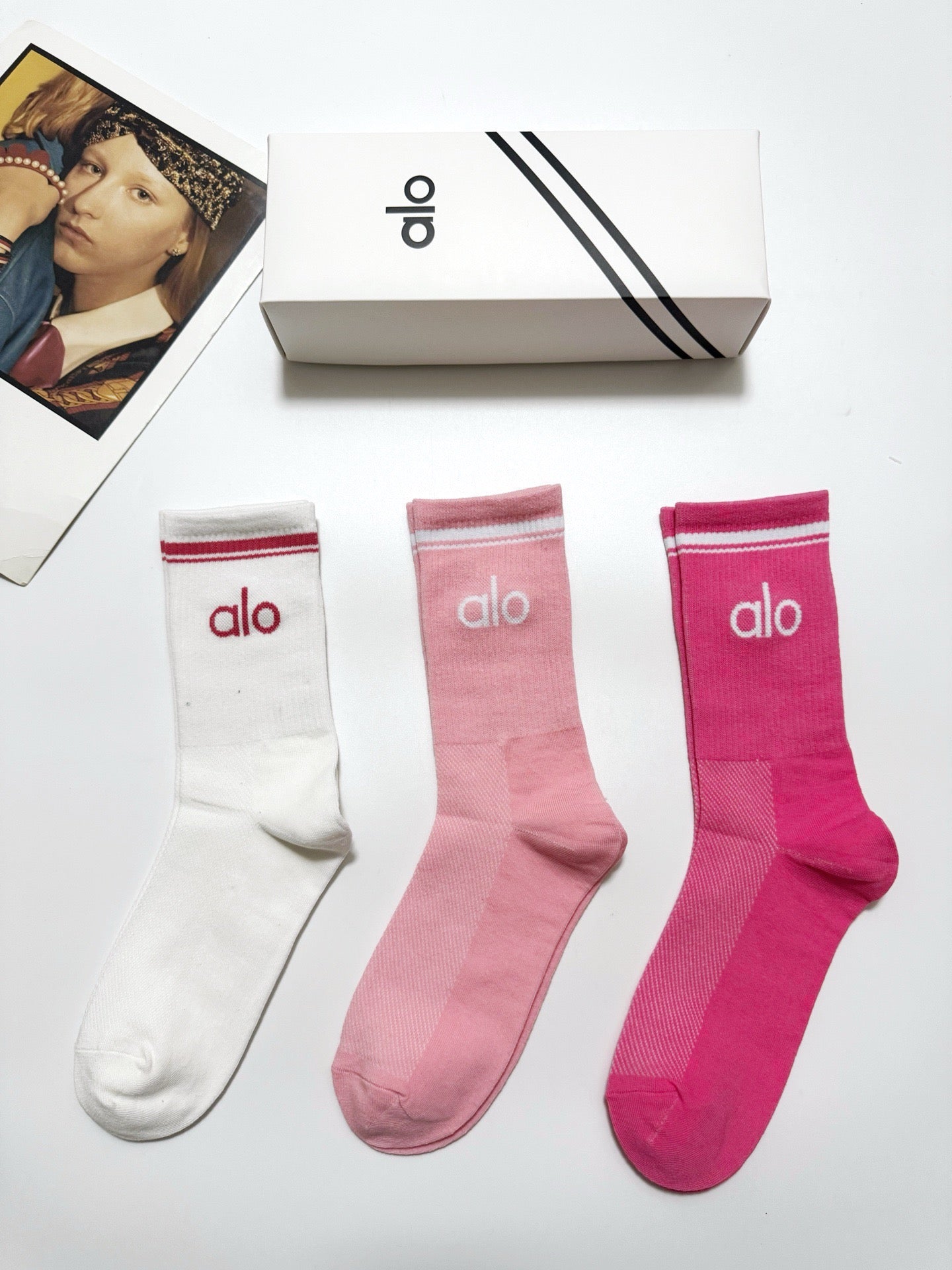 ALO 26S CREW SOCKS 417689 (1 BOX)