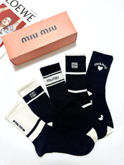 MIUMIU 26S CREW SOCKS 417712 (1 BOX)