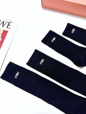 MIUMIU 26S CREW SOCKS 417715 (1 BOX)