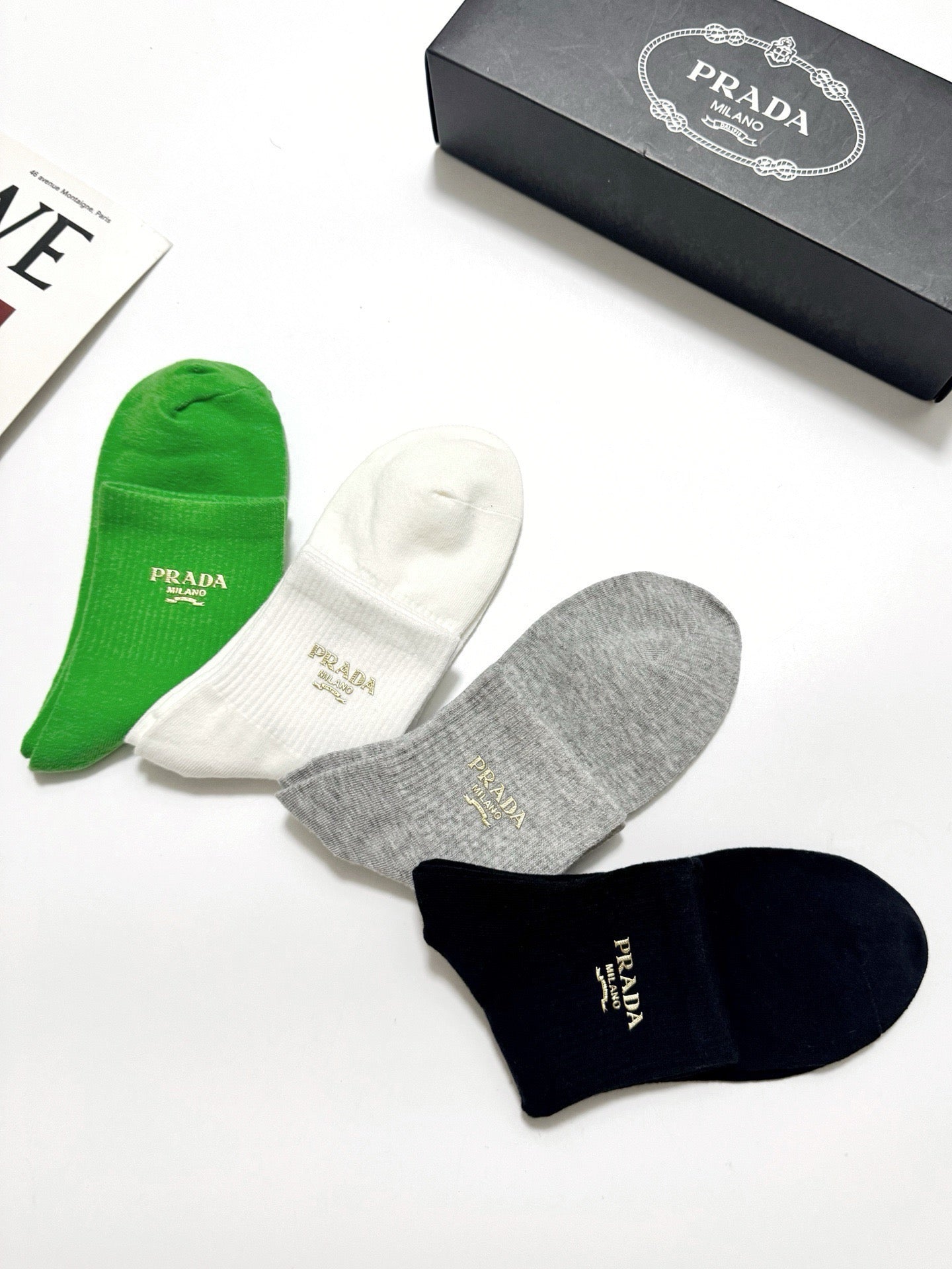 PRADA 26S ANKLE SOCKS 421097 (1 BOX)