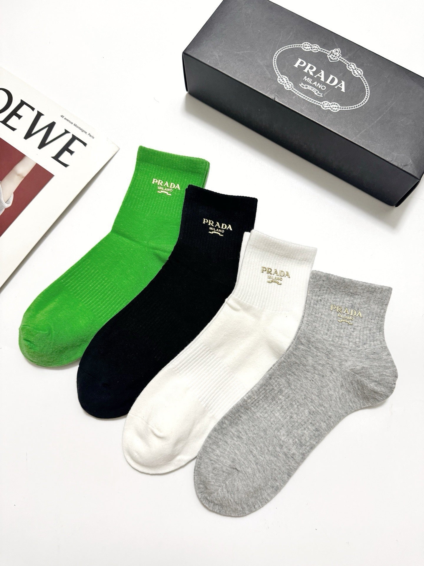PRADA 26S ANKLE SOCKS 421097 (1 BOX)