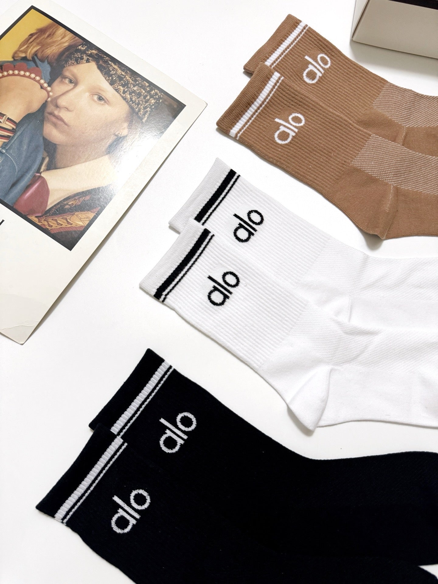 ALO 26S CREW SOCKS 421113 (1 BOX)