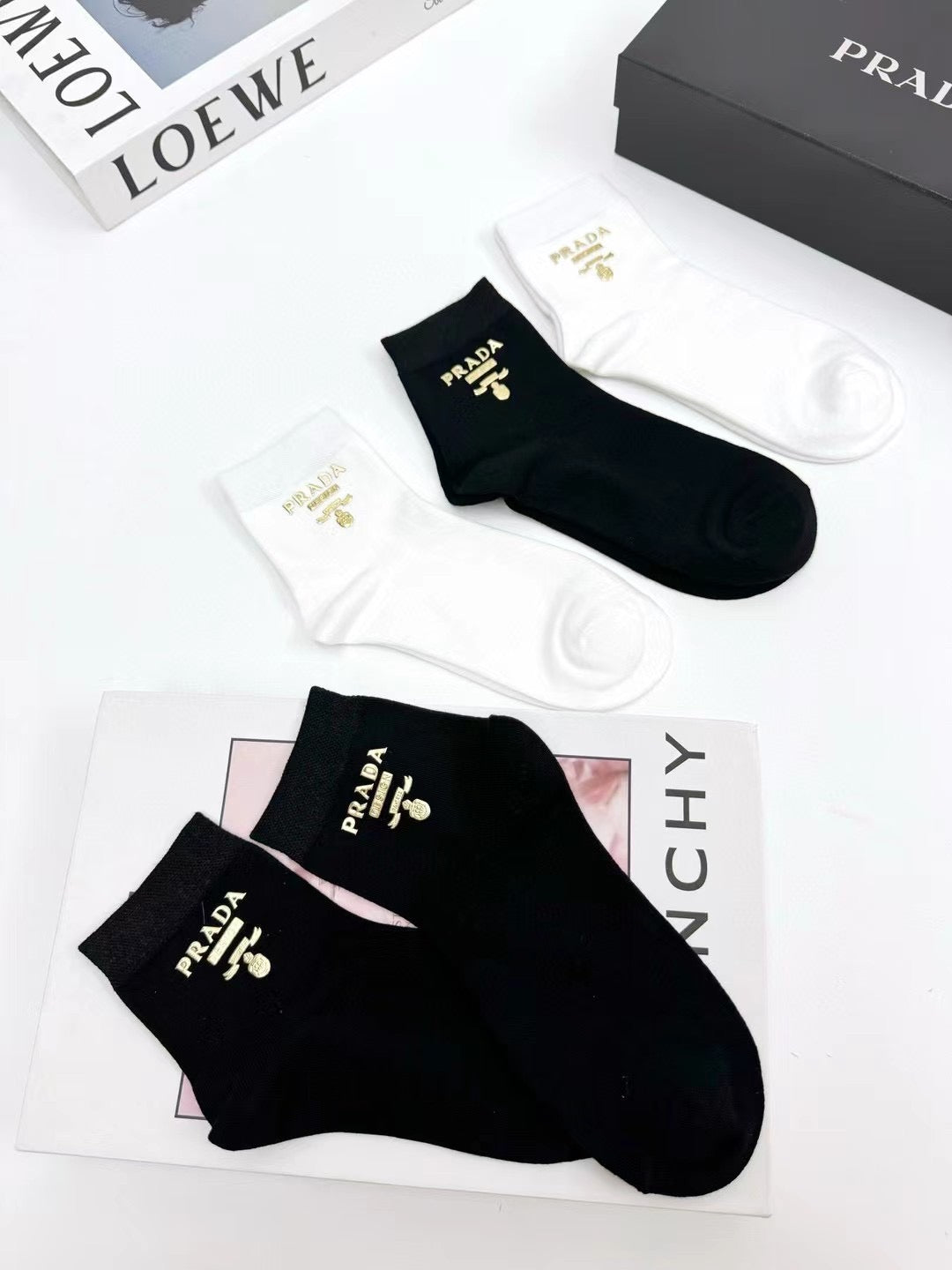 PRADA 26S ANKLE SOCKS 423092 (1 BOX)