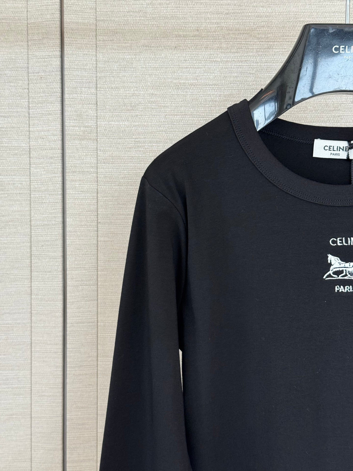 CELINE 26S LONG-SLEEVE CREWNECK T-SHIRT 561