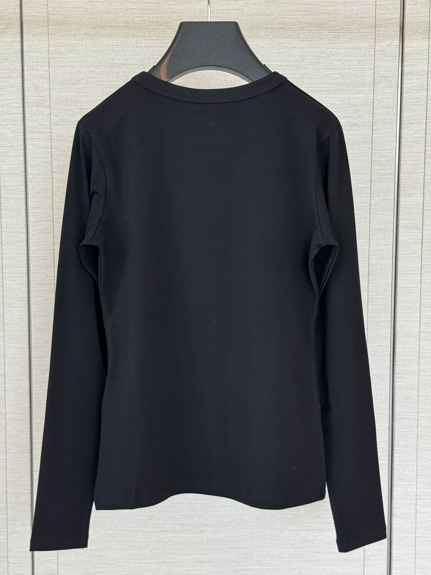 CELINE 26S LONG-SLEEVE CREWNECK T-SHIRT 561